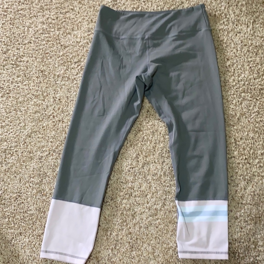 Zyia leggings